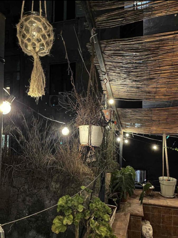 Appartamento In Pieno Centro Storico Con Terrazzo “O'Vicariello” ナポリ エクステリア 写真