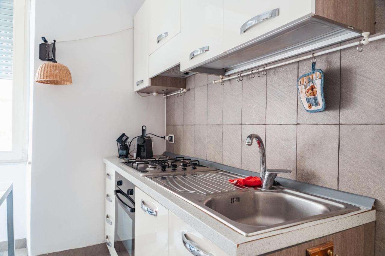 Appartamento In Pieno Centro Storico Con Terrazzo “O'Vicariello” ナポリ エクステリア 写真